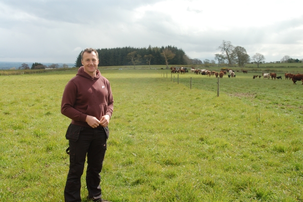 Simon Hare Simon Hare